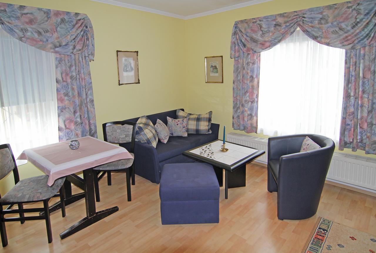 Appartements Am Kurpark Bad Mitterndorf Exteriör bild
