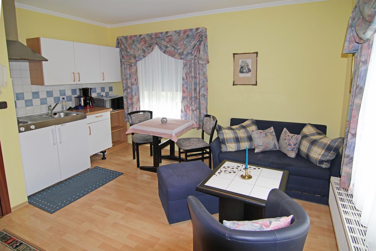 Appartements Am Kurpark Bad Mitterndorf Exteriör bild