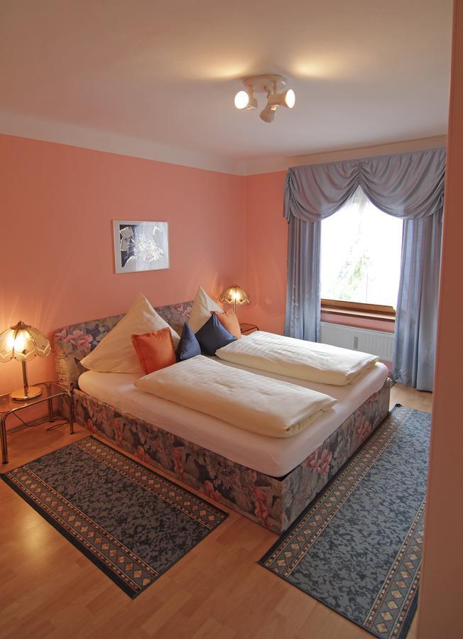 Appartements Am Kurpark Bad Mitterndorf Exteriör bild